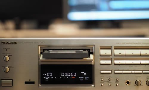 La cassette audio Digital Audio Tape (DAT) La cassette DAT